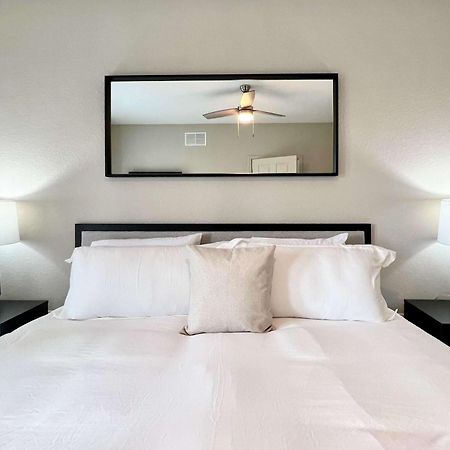3Br Condo - Near Disney Balcony Pool Hot Tub 올랜도 외부 사진