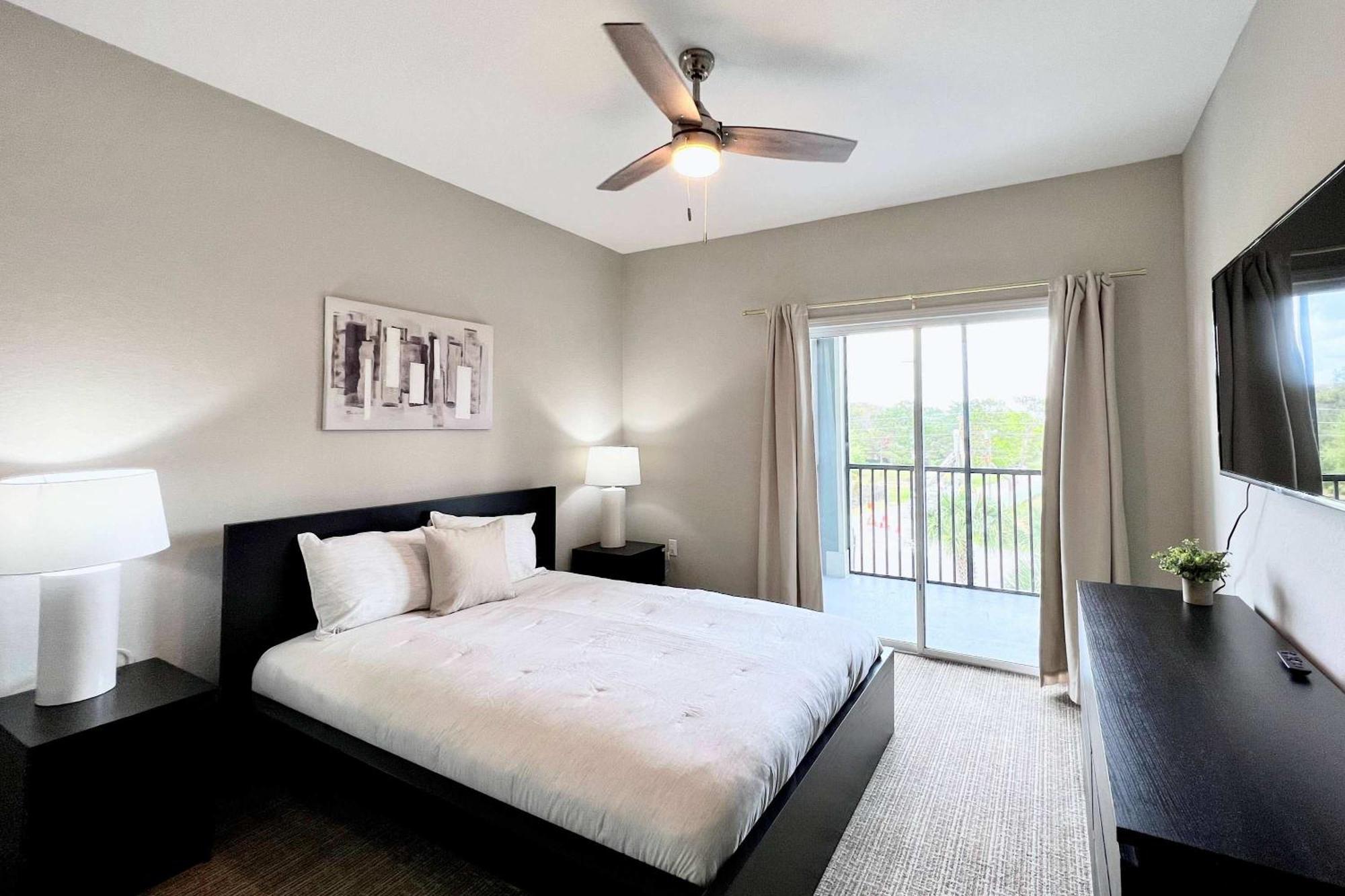 3Br Condo - Near Disney Balcony Pool Hot Tub 올랜도 외부 사진