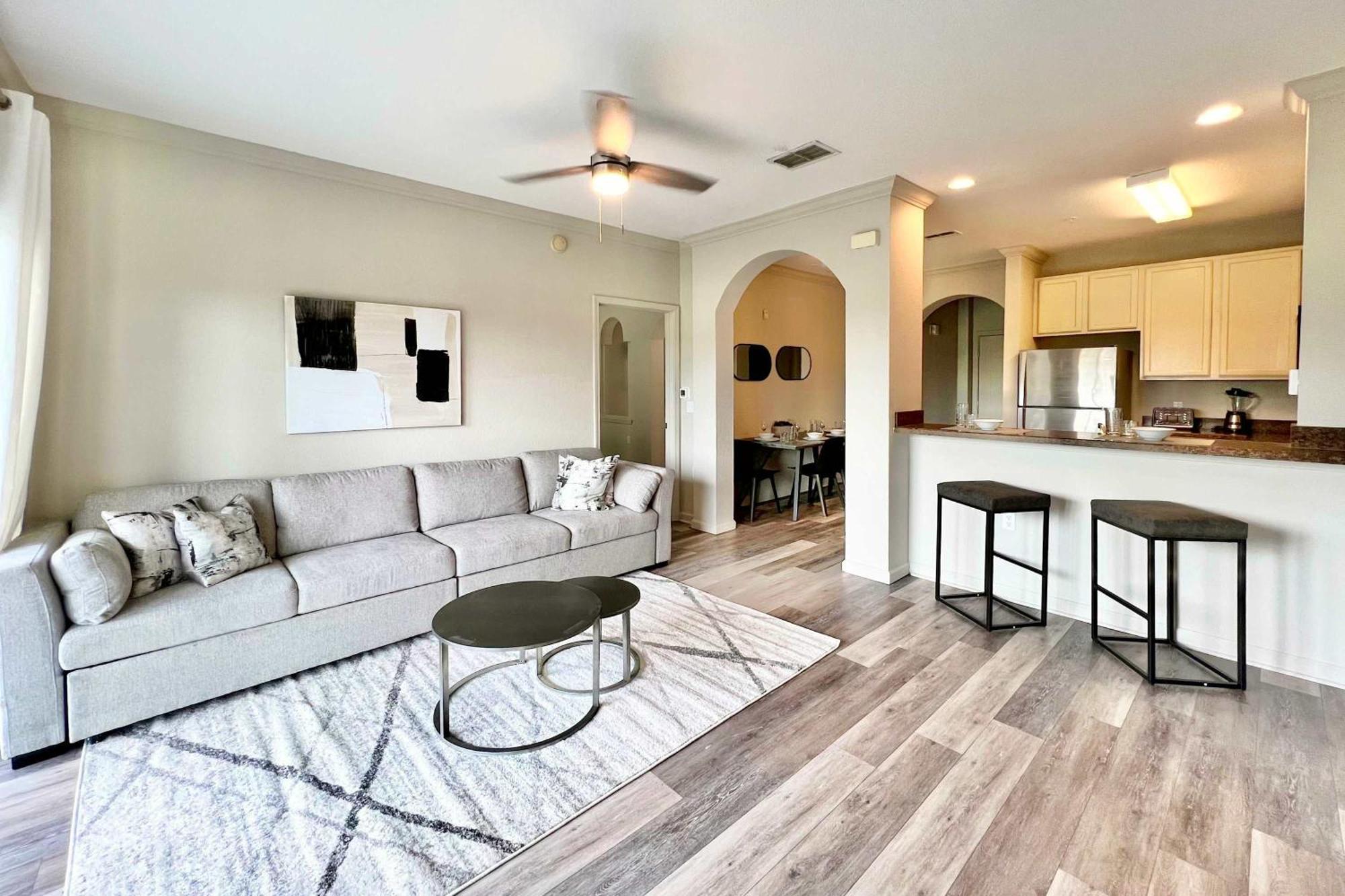 3Br Condo - Near Disney Balcony Pool Hot Tub 올랜도 외부 사진